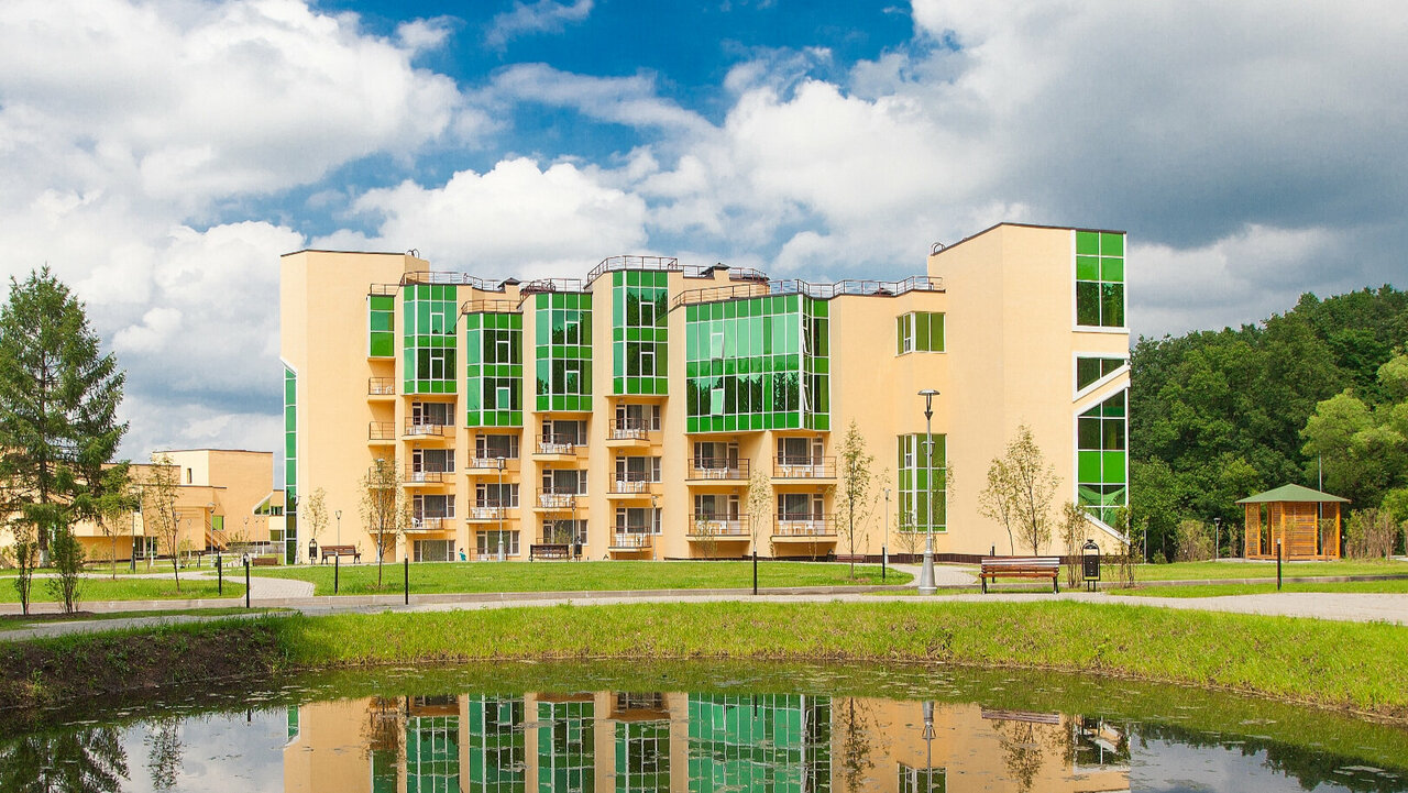 AMAKS «Красная Пахра»
